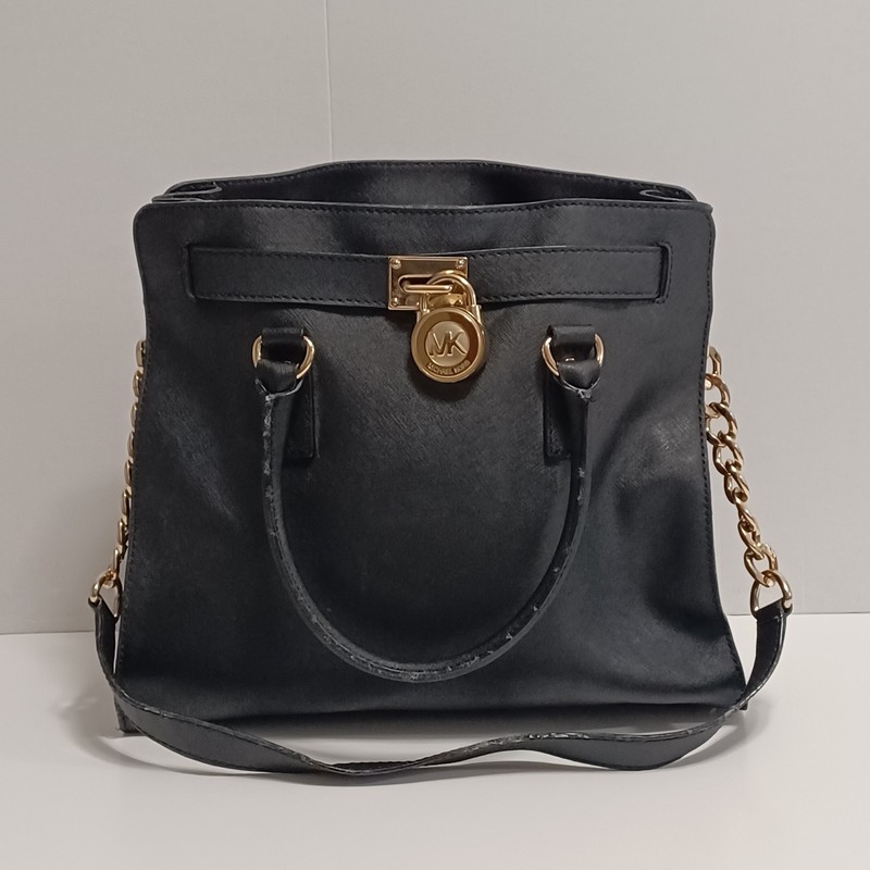 MICHAEL KORS BLACK LEATHER HAMILTON BAG WITH GOLD LOCK CHAIN MAGNETIC CLOSURE