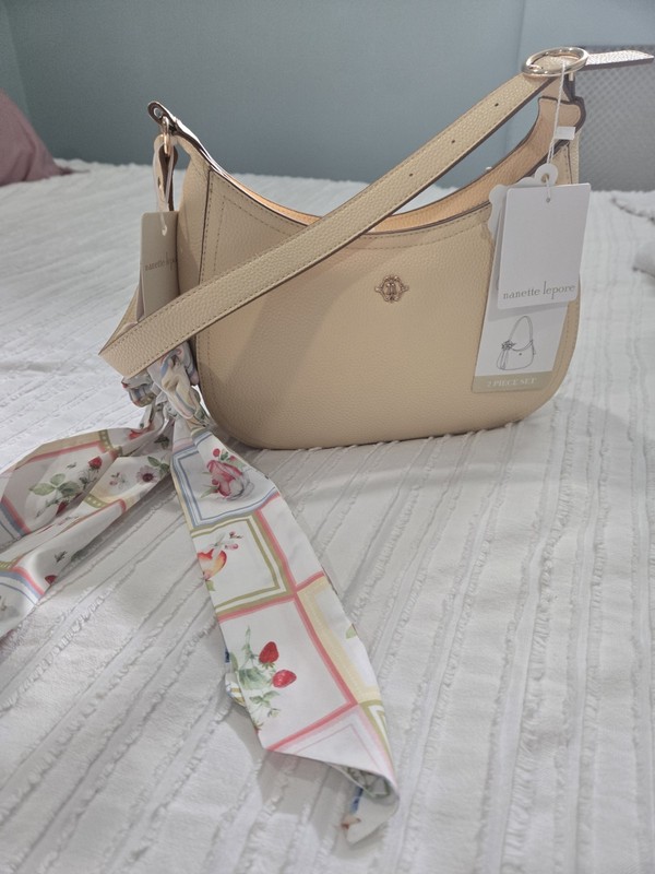 Crossbody Nanette Lepone