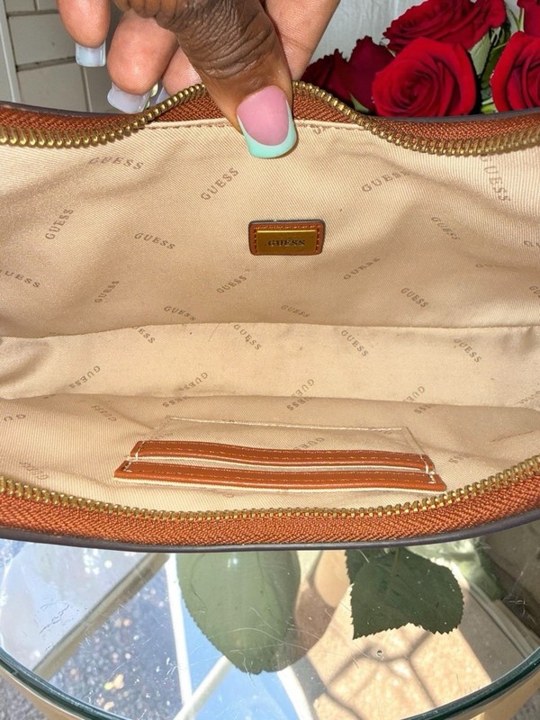 GUESS Brown Solid Shoulder Bag Zip Top Gold Hardware Shoulder Strap gallery
