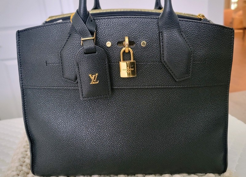 Louis Vuitton Taurillon City Steamer MM