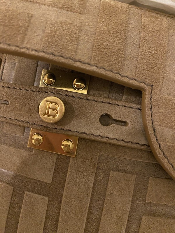 BALMAIN Buzz Bag 23 Limited Edition Tan Calf Skin Never Carried NWT gallery