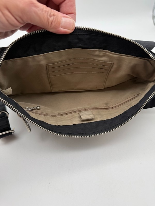 Baggalini Monaco Convertible Crossbody Bag Black gallery
