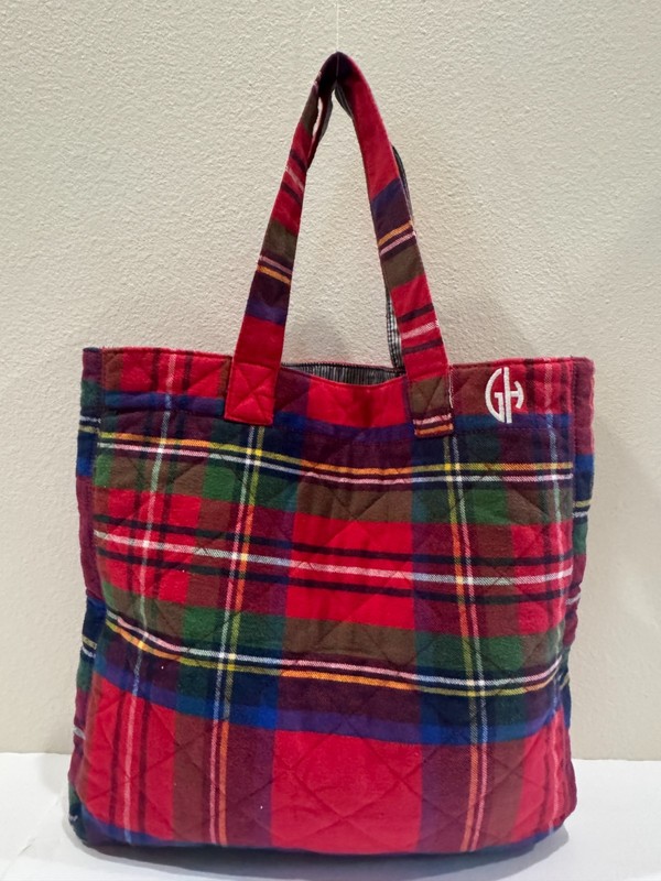 Gilly Hicks Sydney Plaid Quilted Tote Bag Red Green Blue Yellow Tartan Casual