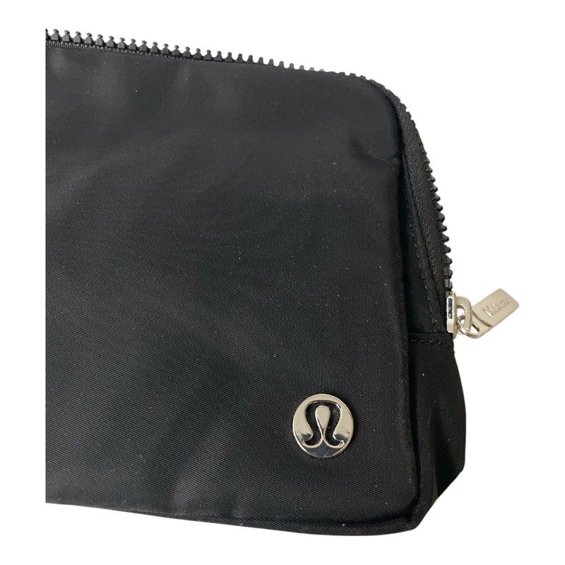 Lululemon Everywhere Belt Bag Large 2L Black with Silver Hardware, New gallery