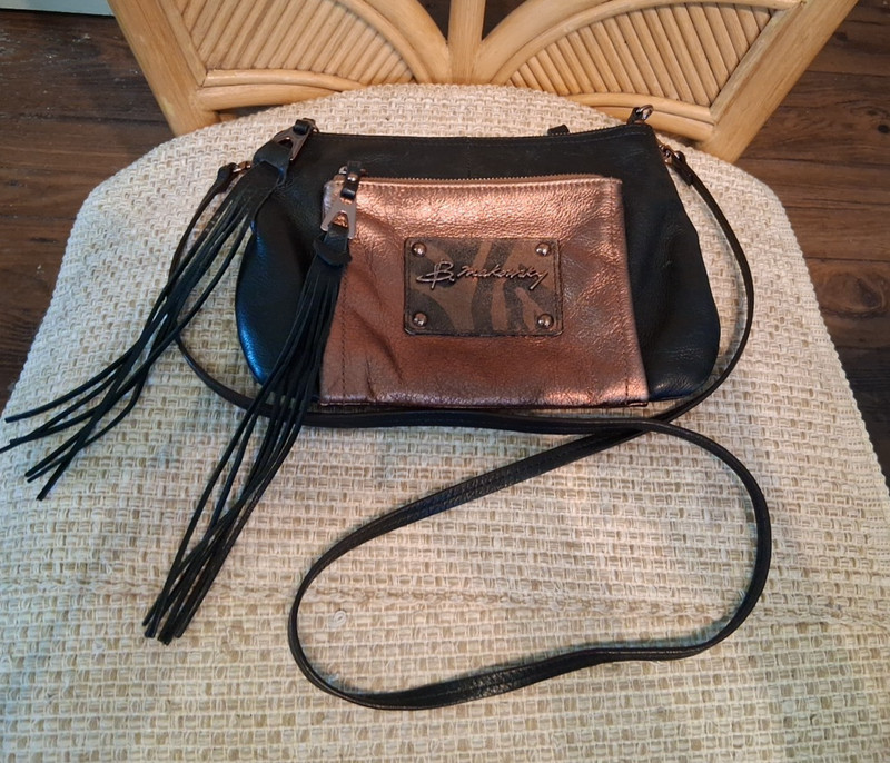 B. Makowsky Brown & Copper Leather Crossbody Tassel Shoulder Bag Purse