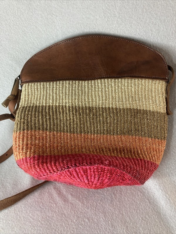 Vtg Sisal Market Jute Tote Bag Art Woven Raffia Bucket Basket Leather 13” Tall gallery
