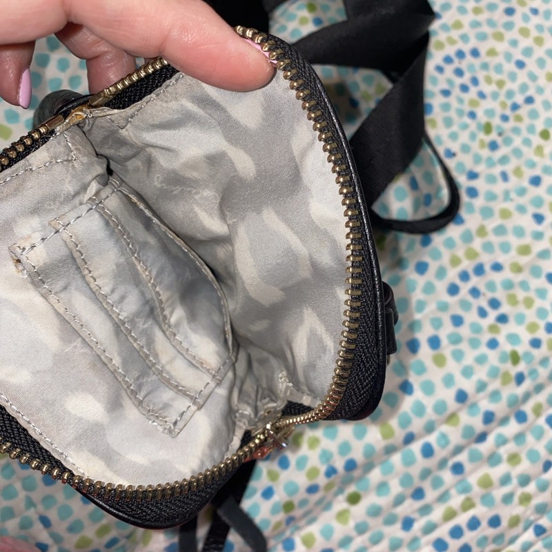 Aimee Kestenberg ‘Just Saying’ Crossbody Phone Bag Gray/ White Marble gallery