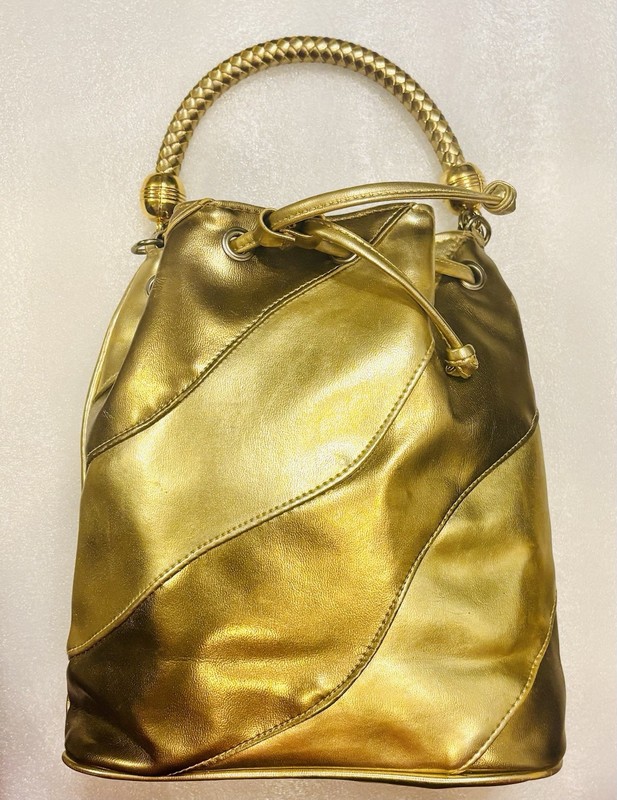 Vintage Moda Attiva Two Toned Gold Canvas Lined Leather Handle Flashy Purse