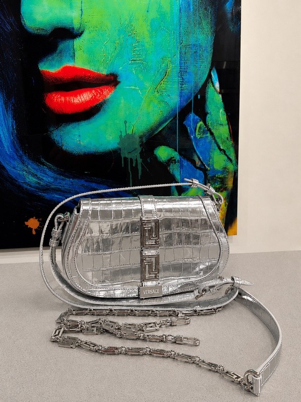 Versace Medium Shoulder Bag La Greca Leather Silver 1023417 Italy NWT $2775