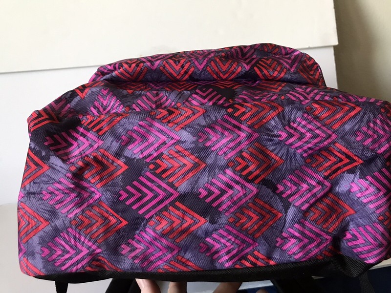 JANSPORT PINK/RED/GRAY SUPERBREAK MULTI DIAMOND ARROWS SCHOOL BACKPACK NWT gallery