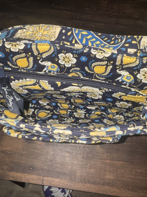 vera bradley ellie blue Elephant Quilt Fabric Shoulder Bag Used Clean gallery