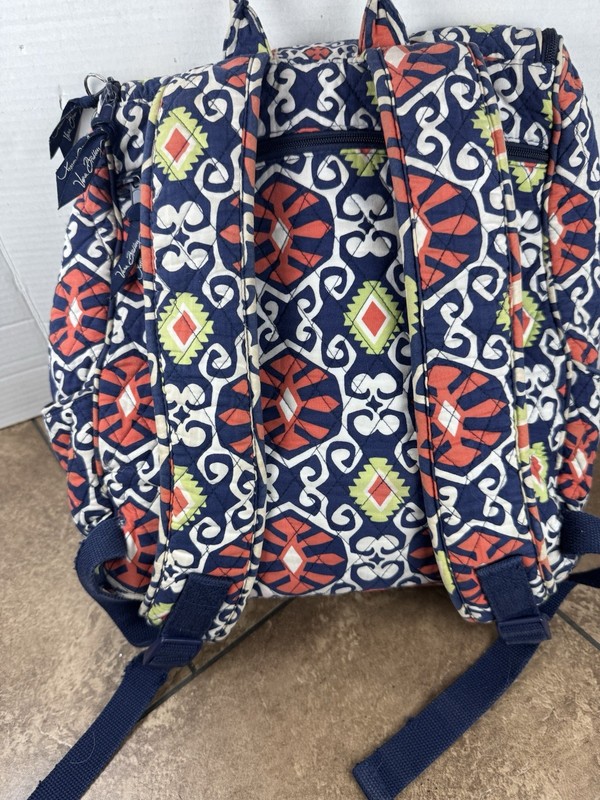 Vera Bradley Double Zip Large Backpack in Sun Valley Floral Retired Print gallery