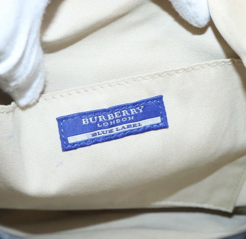 BURBERRY Nova Check Blue Label Shoulder Bag Nylon White/Beige/ Black Auth 127186 gallery