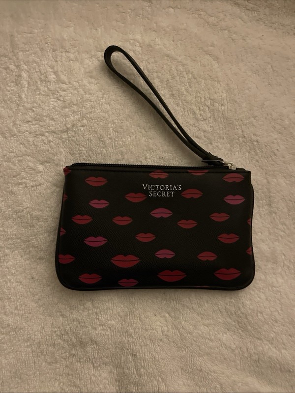 Victoria’s Secret Black Pink Red Wristlet Pouch Lips Print Silver Hardware