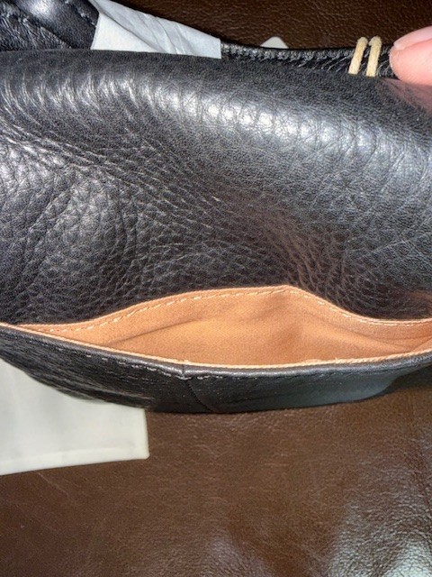 HOBO International Black Adjustable Compact Crossbody bag purse "Fern" NWT gallery