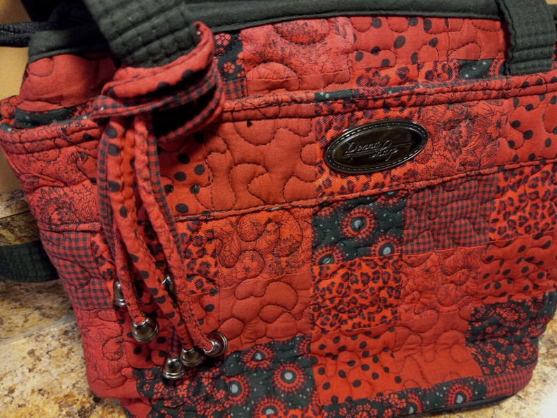 Donna Sharp Quilted Handbag 2-Handle Red-Black Geo 11 1/2"long 4"wide 9" tall gallery