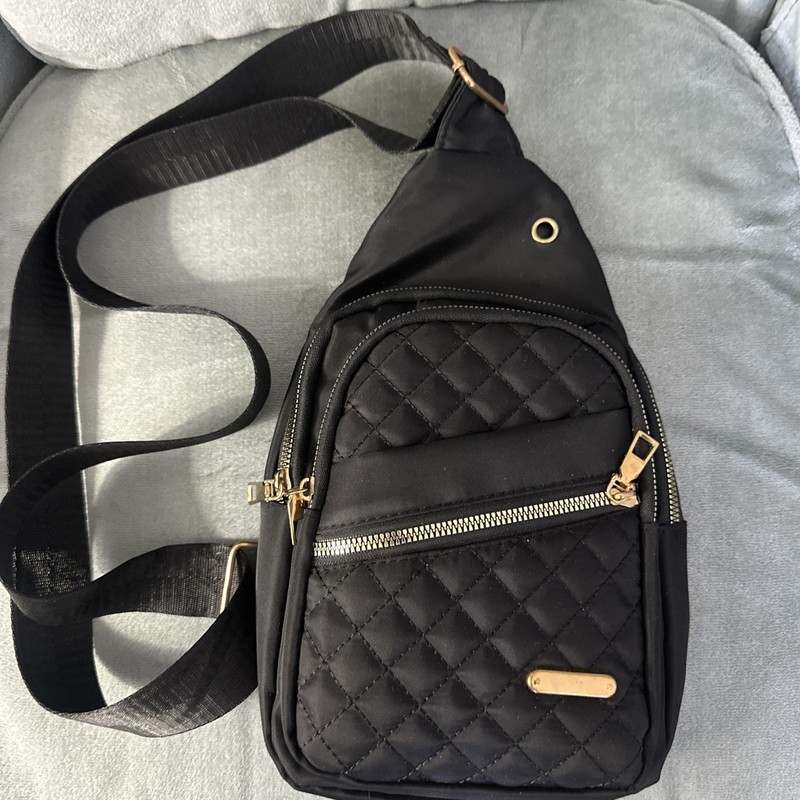 Women’s Fashionable Crossbody Bag Quilted sling bag, Adjustable Shoulder Strap