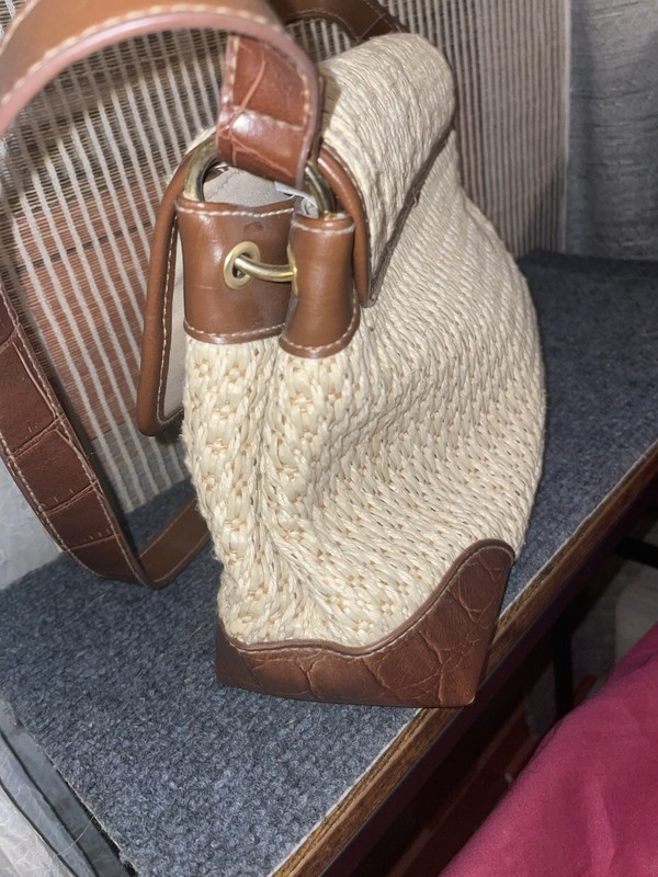 America Beige Brown Crossbody Bag Snap Zip Closure Lined Inner Pockets Gold