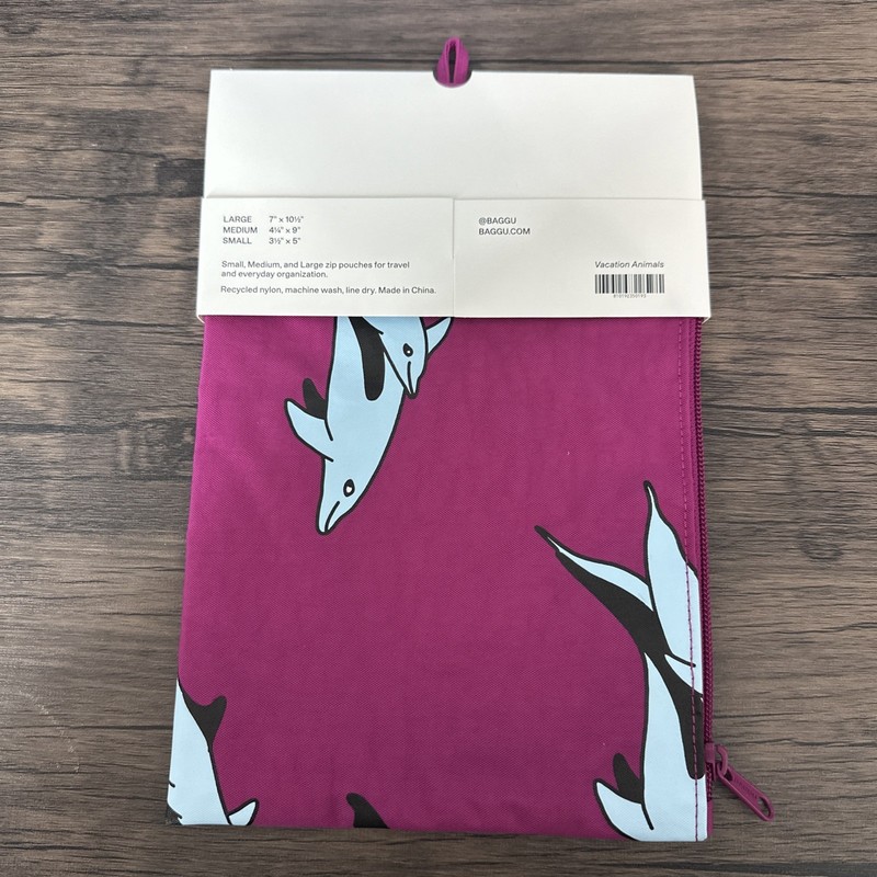 NWT Baggu Summer Collection dolphin print large Flat pouch gallery
