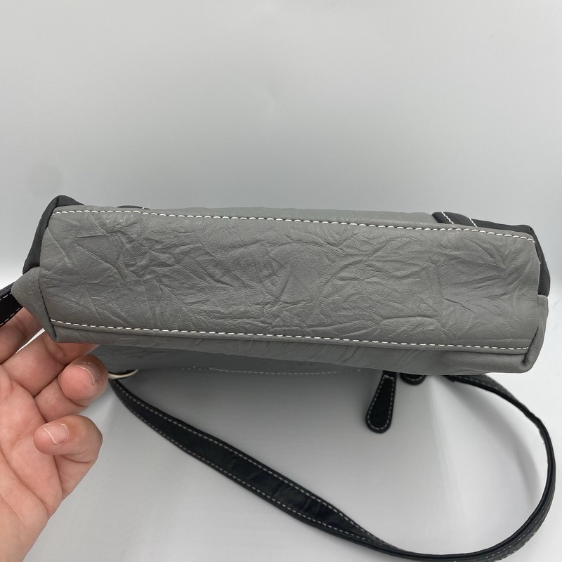 Stone Mountain Crossbody Bag Adjustable Strap Multi Zipper Pockets Grey Black gallery