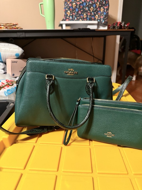 Coach Green Satchel Zip Double Handles Gold Hardware w/ Matching Wallet