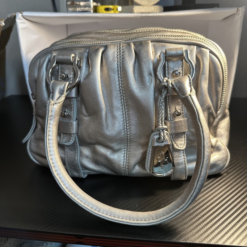 COLE HAAN METALLIC SILVER LEATHER CORNELIA TOTE FUSCHIA INT DBL HANDLES 3 ZIPPER