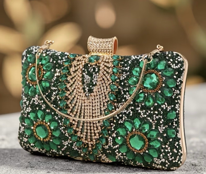 Women’s Green/Gold Crystal Rhinestone Flower Clutch Clasp, Chain