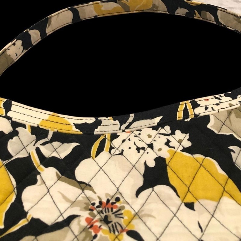 Vera Bradley Retired Cassidy Dogwood Print Multi-Color Cottagecore shoulder bag gallery