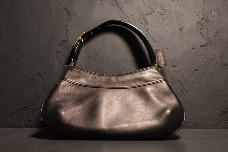 Vintage Coach G23-9295 Legacy Demi Hobo Mini Black Leather Y2K Shoulder Bag