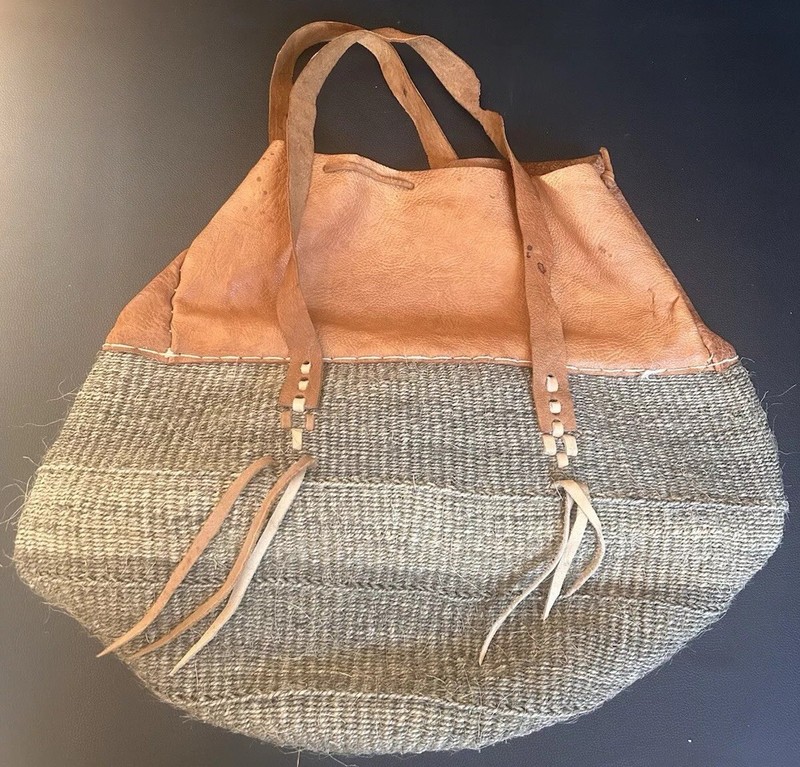Vintage Large Sisal? and Leather Tote Basket Weave Market Tote Bag in Tan
