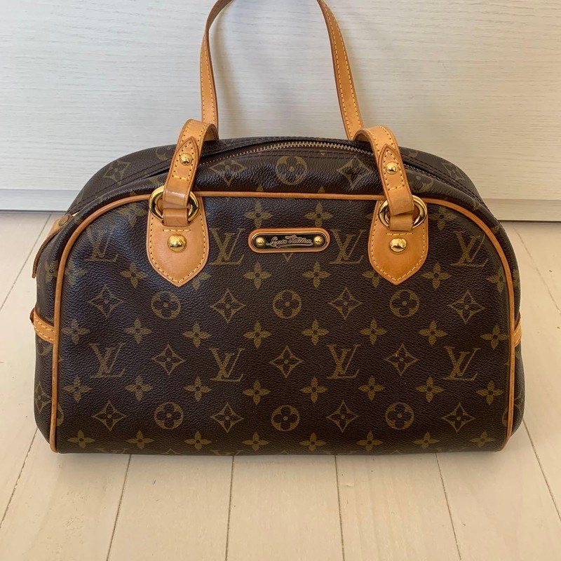 Louis Vuitton Monogram Montorgueil PM M95565 shoulder