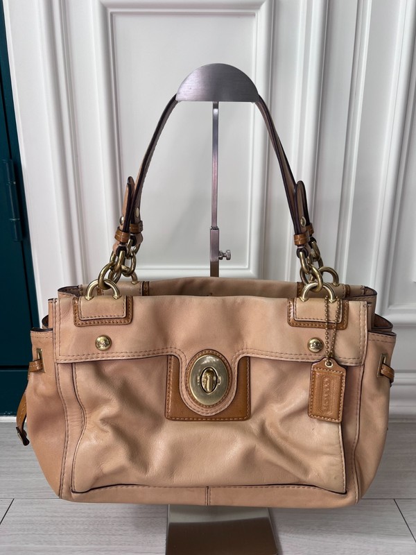 COACH Vintage Peyton Leather Carryall 14522 Turnlock Y2K Authentic