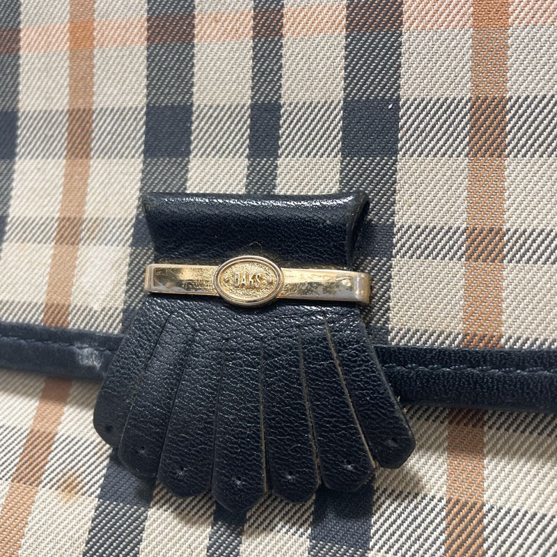 DAKS Checked Shoulder Crossbody Bag Purse Beige W7xH5xD1inch Retro Vintage USED gallery