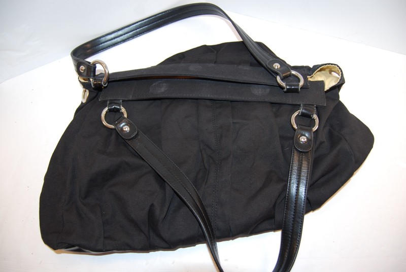 Miche Prima Large Base Bag, 2-20.5" Flat Handles and 4 Carabiners Clips Black gallery