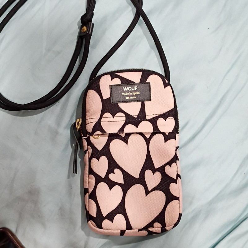 WOUF Heart Pattern Pink phone cross body Bag with Zipper Accent for Women