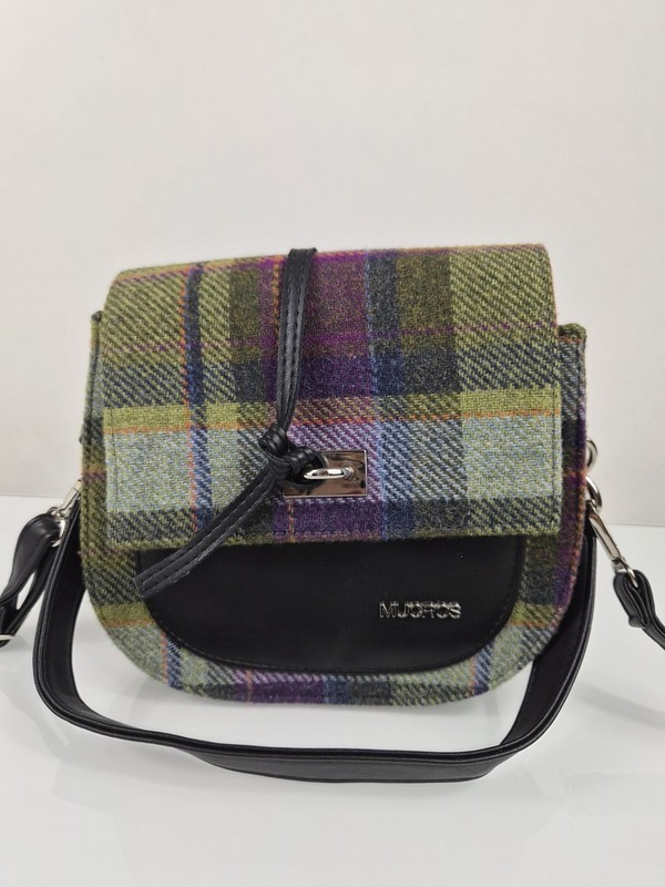 Mucros Weavers Irish Tweed Crossbody Bag Wool Plaid Turnlock Shoulder Purse