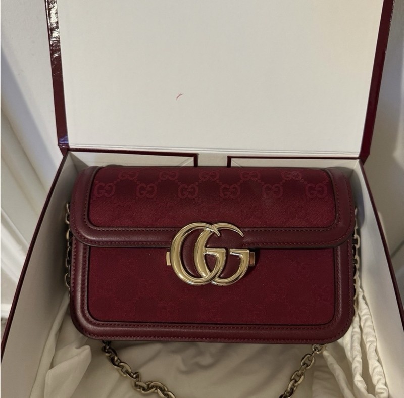 Gucci Burgundy GG Monogram Flap Chain Shoulder Bag Gold Hardware w/ Box