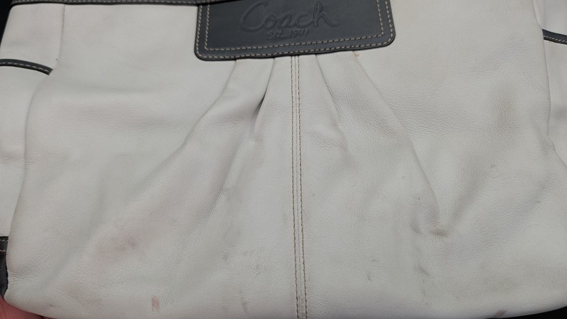 Coach East West Gallery White Leather Pleated Shoulder Tote Handbag - READ DESC! gallery