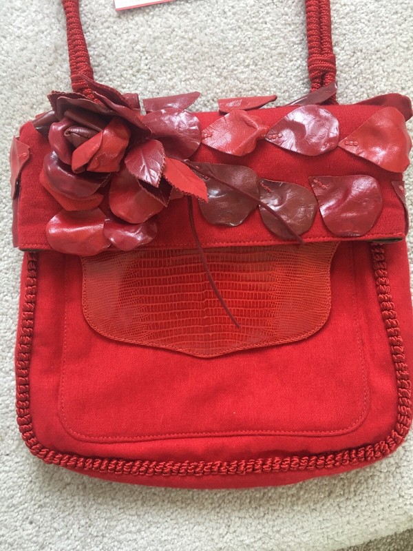 VALENTINO GARAVANI Red Hobo Piatta 33 X 33 Tulle Ricamo Rosa Selvatica