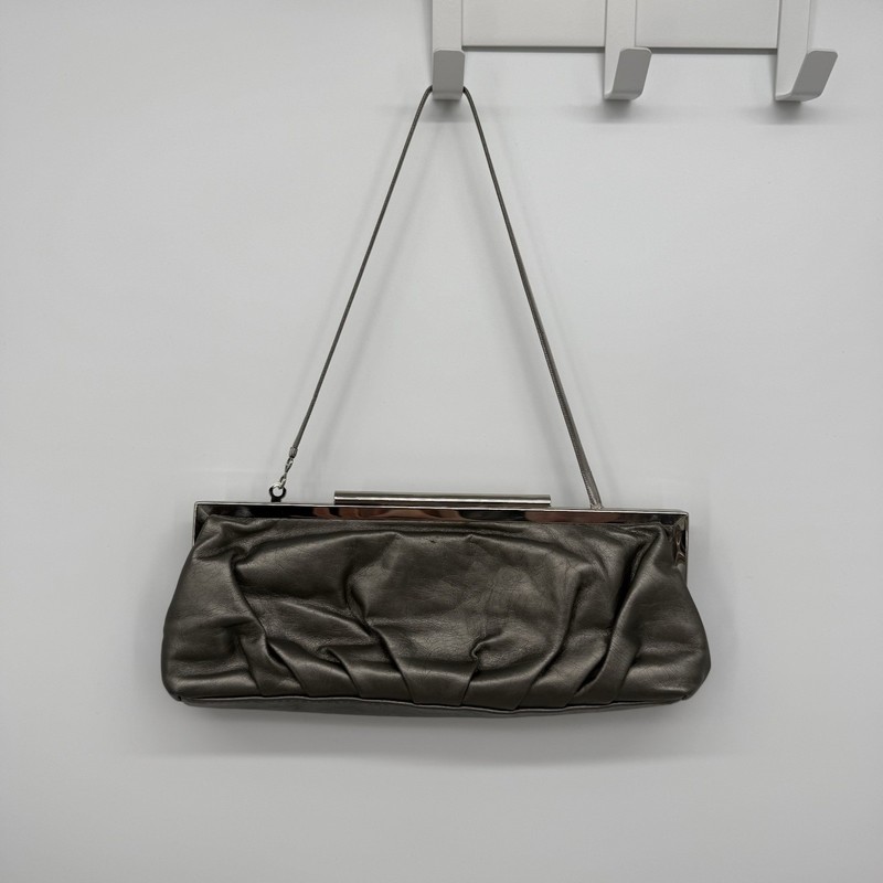 Bonita Silver Metallic Faux Leather Clutch Bag Silver Tone Evening Y2k