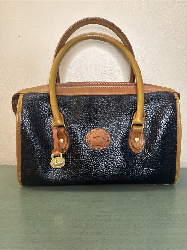 Vintage Dooney & Bourke Large Black Peppled Tan Leather Doctors Satchel Purse