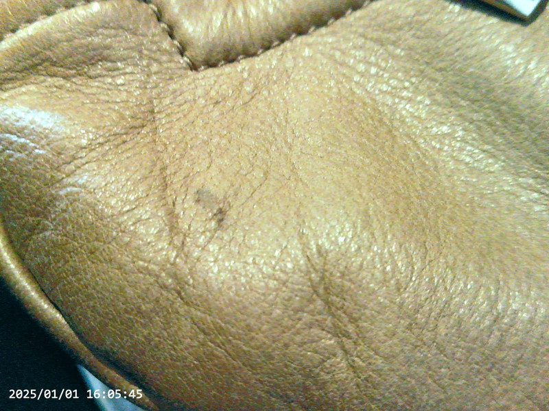 Beautiful Stone Mountain Leather Purse ( please read ) gallery