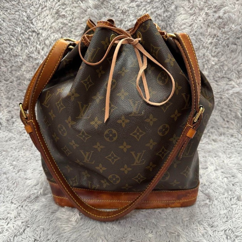 Louis Vuitton Noe Monogram One Shoulder Bag 13.3*10.2*7 inch