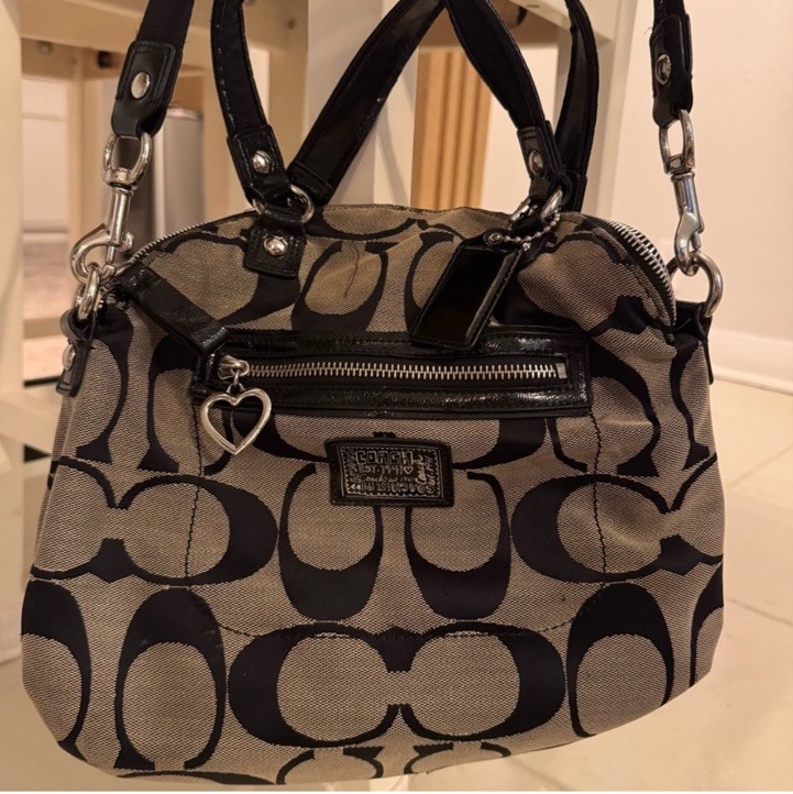 Coach Signature Logo Shoulder Bag Gray/Black Zip w/ Detachable Crossbody Strap