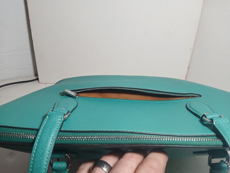 🛑COACH CROSSGRAIN LEATHER BRIGHT TURQUOISE GREEN GALLERY TOTE⚡️ONLY 1 AVAIL⚡️ gallery