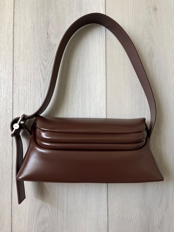 OSOI – Brown Folder Brot Bag – Excellent Condition, Fun Bag Opening, Thick Strap