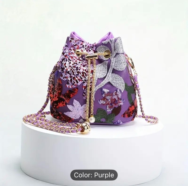 Crossbody Purse with Adjustable Chain Strap, Floral Embroidery and Applique