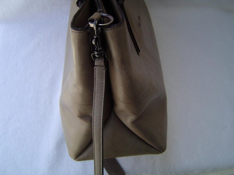 AUTHENTIC COACH TAUPE SOFT NAPPA LEATHER BOROUGH BAG #32291 GUC/OK gallery