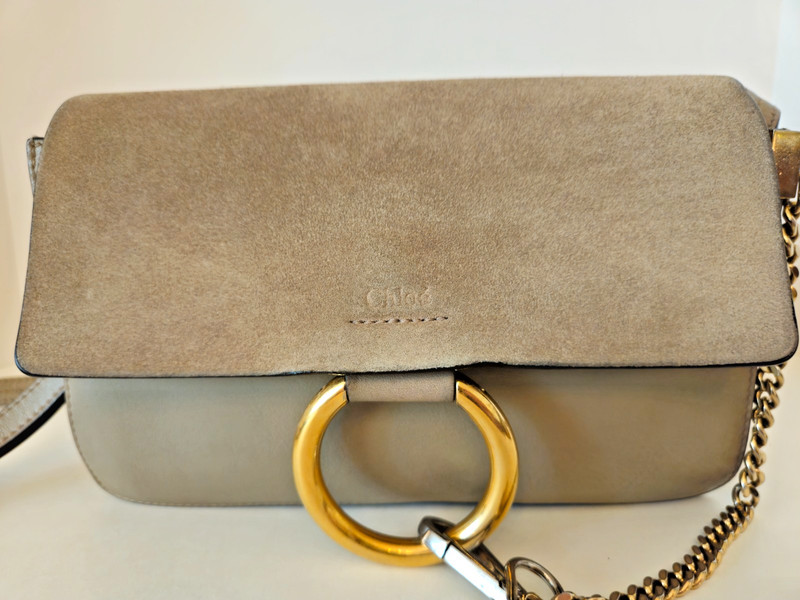 CHLOE Grained Leather Small Faye Shoulder Bag Motty Grey gallery