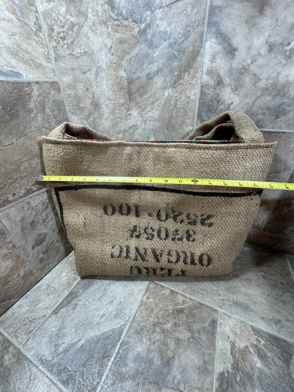 Burlap/Jute Handbag or Tote With Royal Printing Preowned gallery